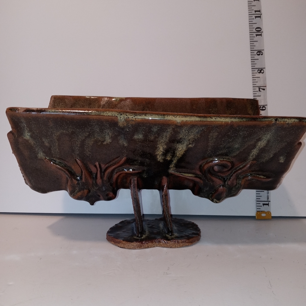 Art pottery. Homemade.